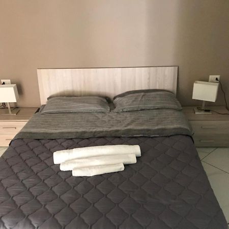 나폴리 Mignone Luxury House B&B 외부 사진